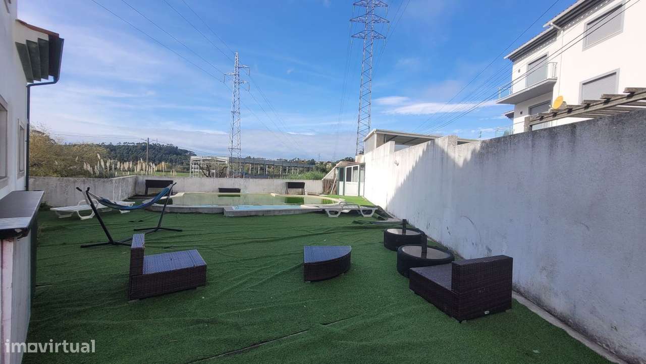 Moradia T4 com piscina na Figueira da Foz-25