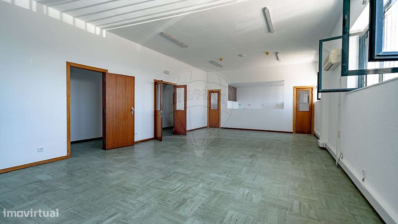 Escritório  para arrendamento - Grande imagem: 4/19