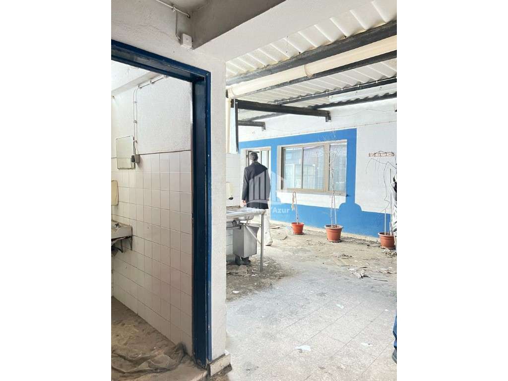 Edifício Comercial e de Armazenagem na Baixa da Banheira - Moita - Grande imagem: 5/31