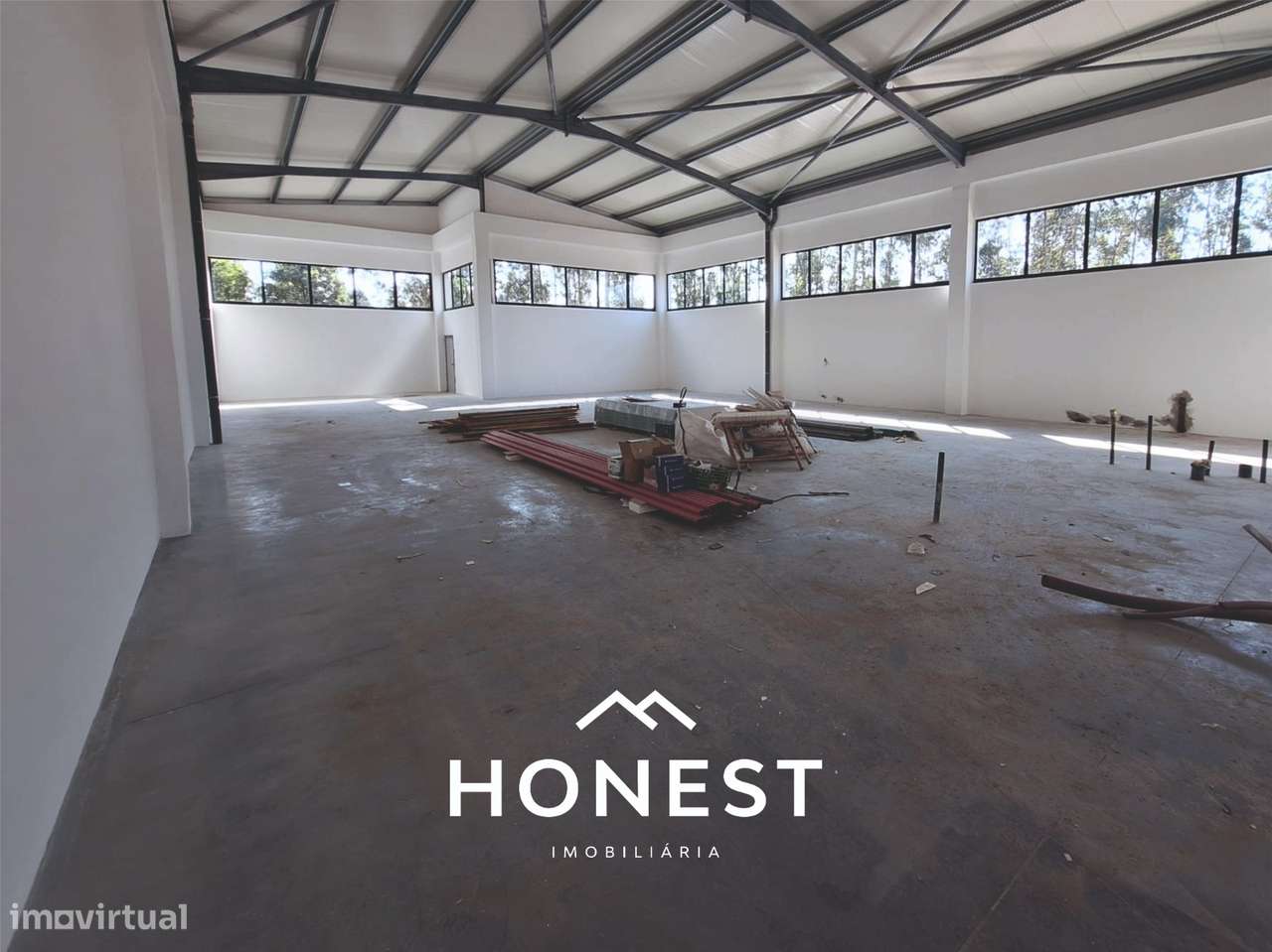 PAVILHÃO INDUSTRIAL NOVO | VILARINHO DAS CAMBAS | DESDE 385 000 EUROS-2