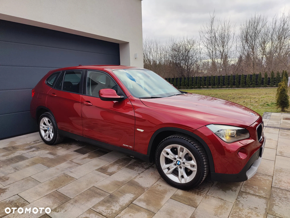 BMW X1 sDrive18i - 11