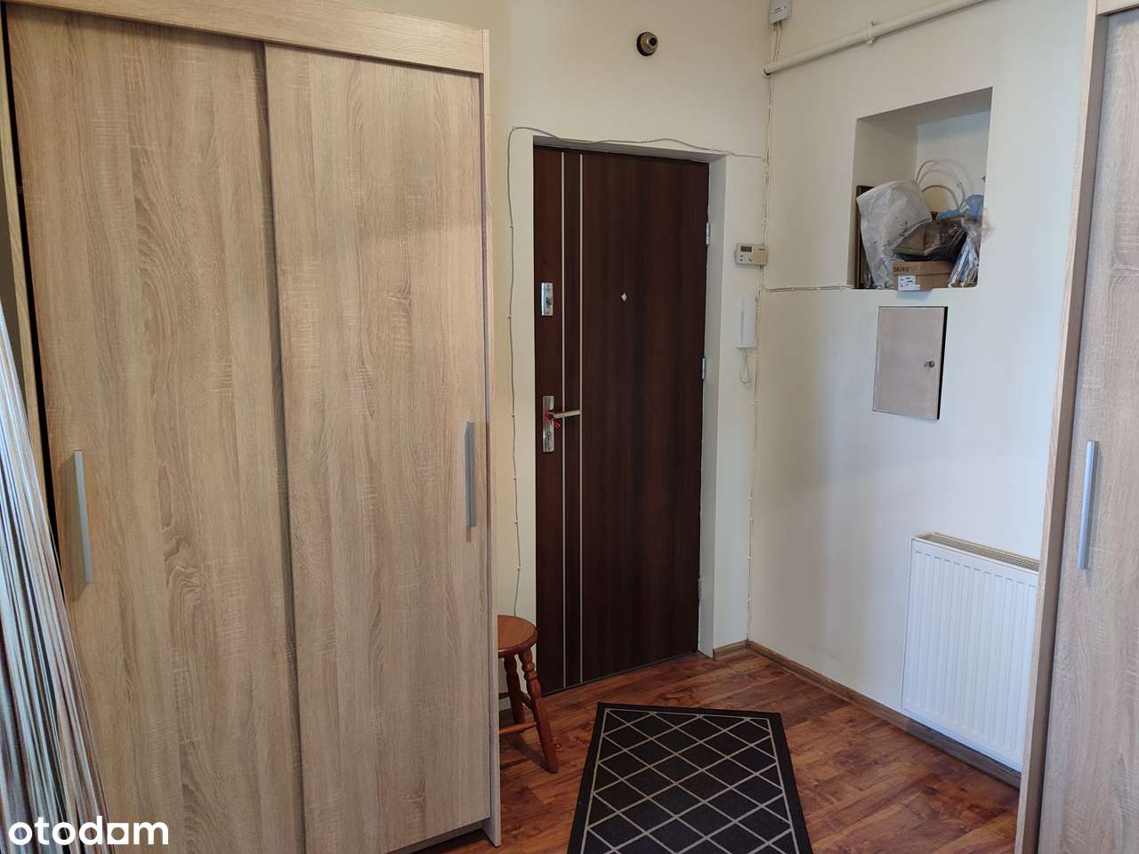 Przestronna kawalerka-9