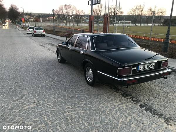 Jaguar XJ Sovereign 4.0i - 12