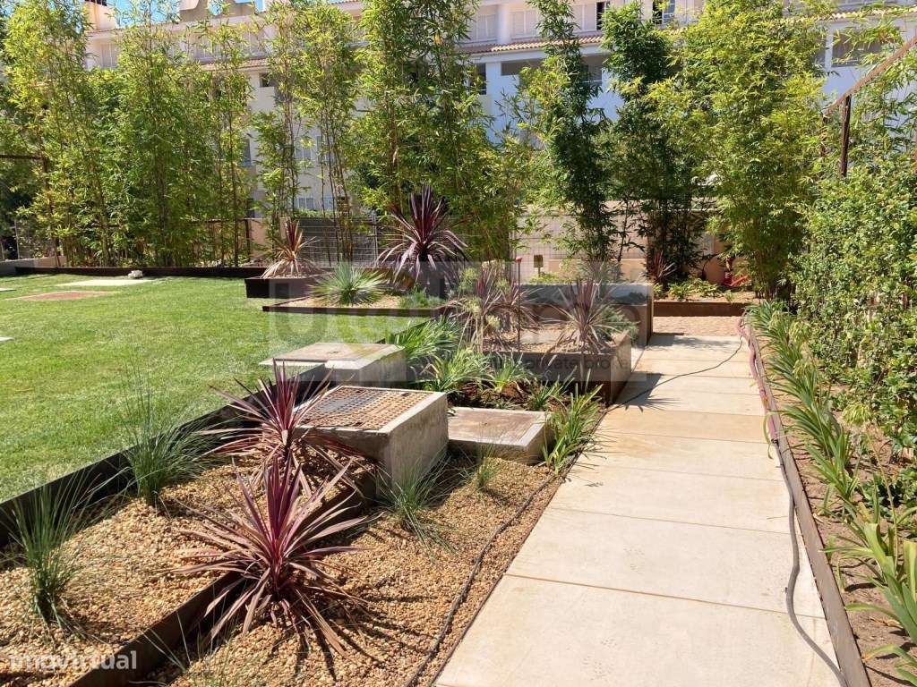 Moradia V4 em Vilamoura com piscina.-18