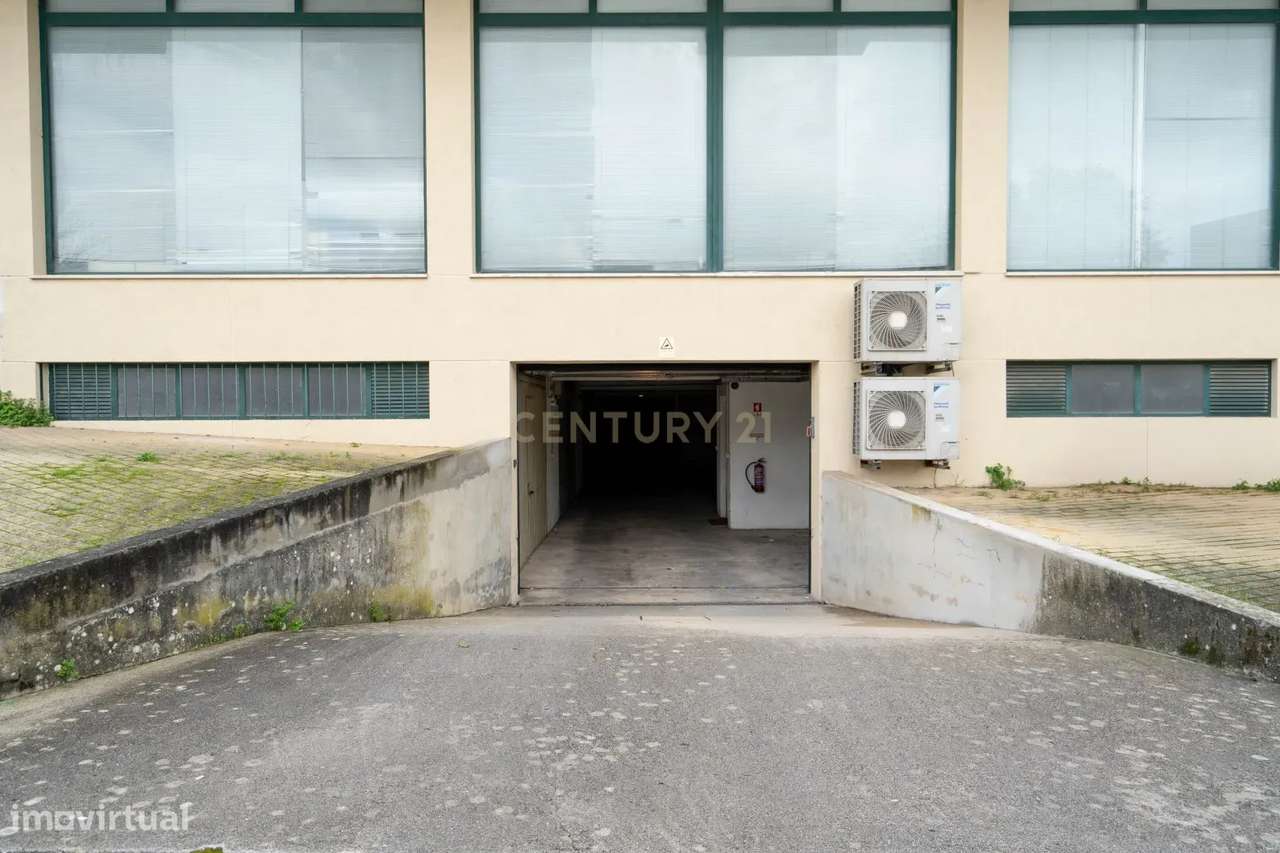 Apartamento T3 no centro da vila da Lousã-24