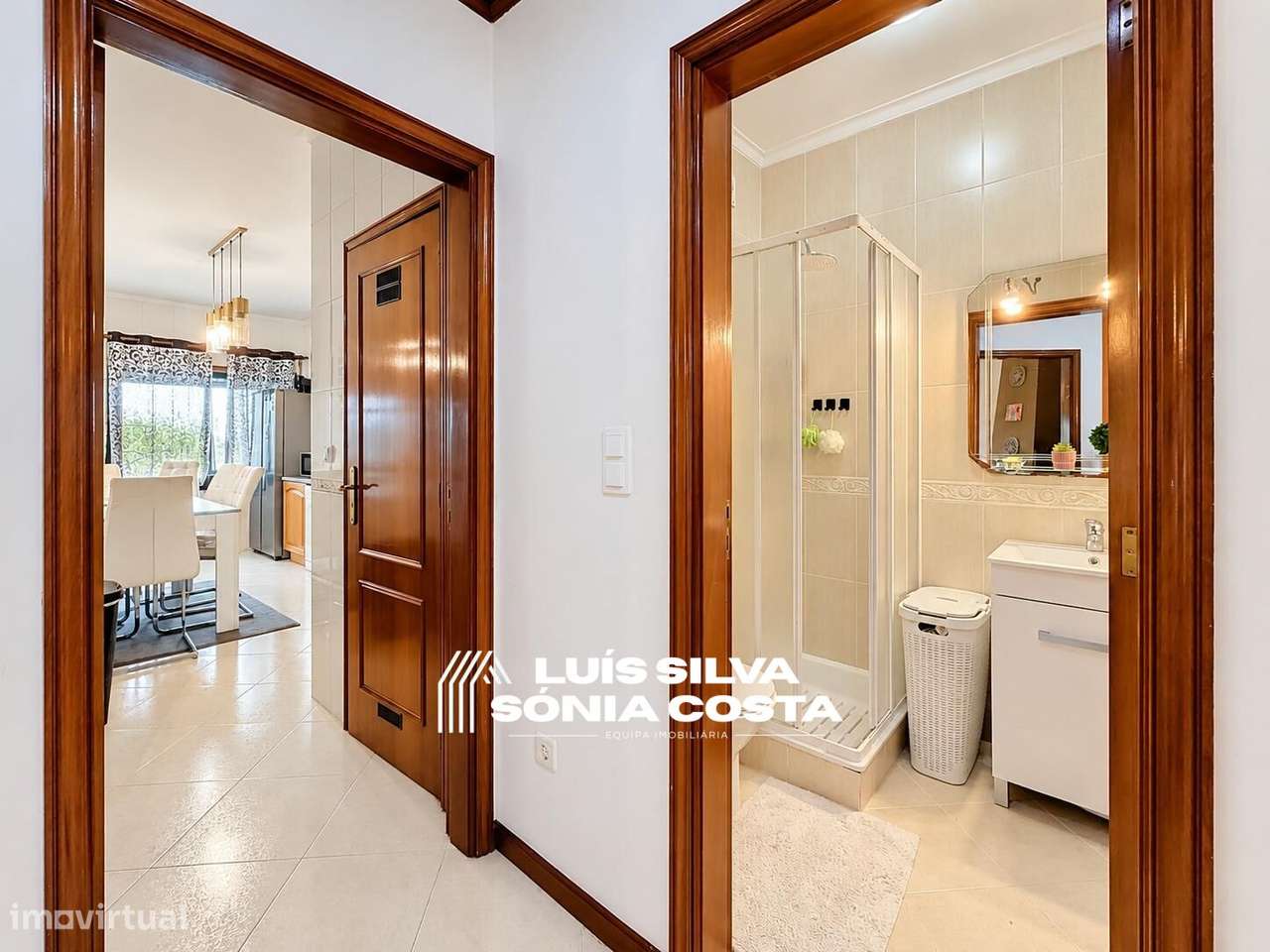 Apartamento T2+1 c/ Garagem Fechada & Duas Varandas | Santa Maria...-9