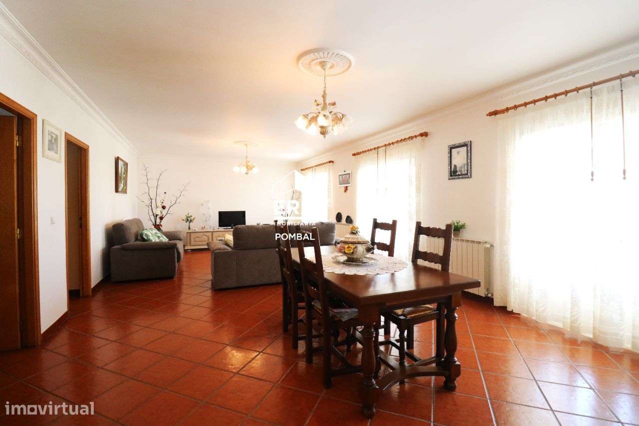 Moradia de tipologia T5,na aldeia de Ruge Água - Grande imagem: 5/30