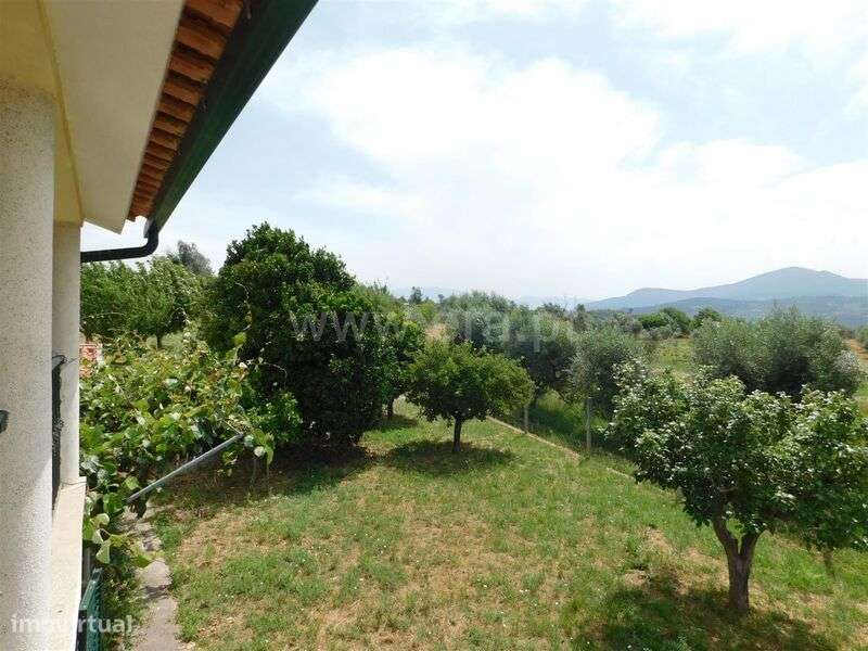 Moradia T2 / Oliveira do Hospital, Santa Ovaia e Vila Pouca da Beira - Grande imagem: 5/20