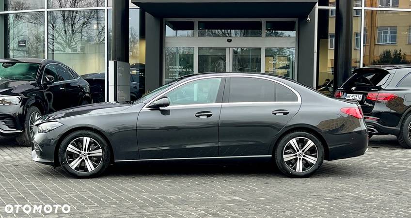 Mercedes-Benz Klasa C 220 d 4-Matic Avantgarde - 4