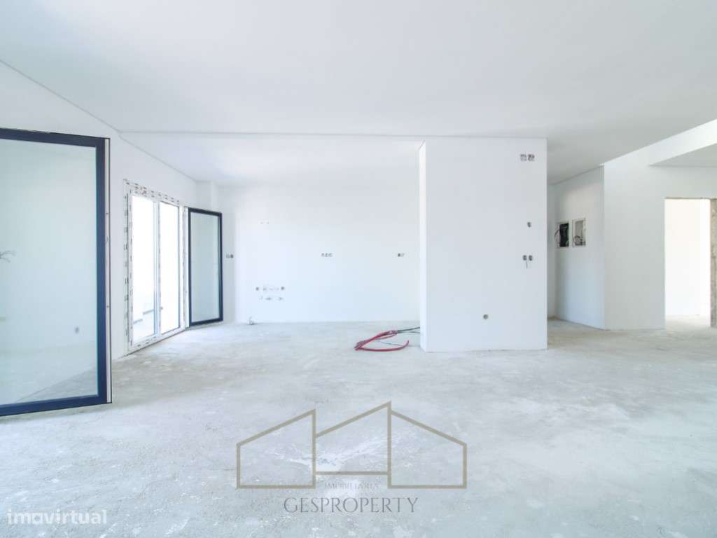 Apartamento T3 Duplex em Pinhal Novo-10