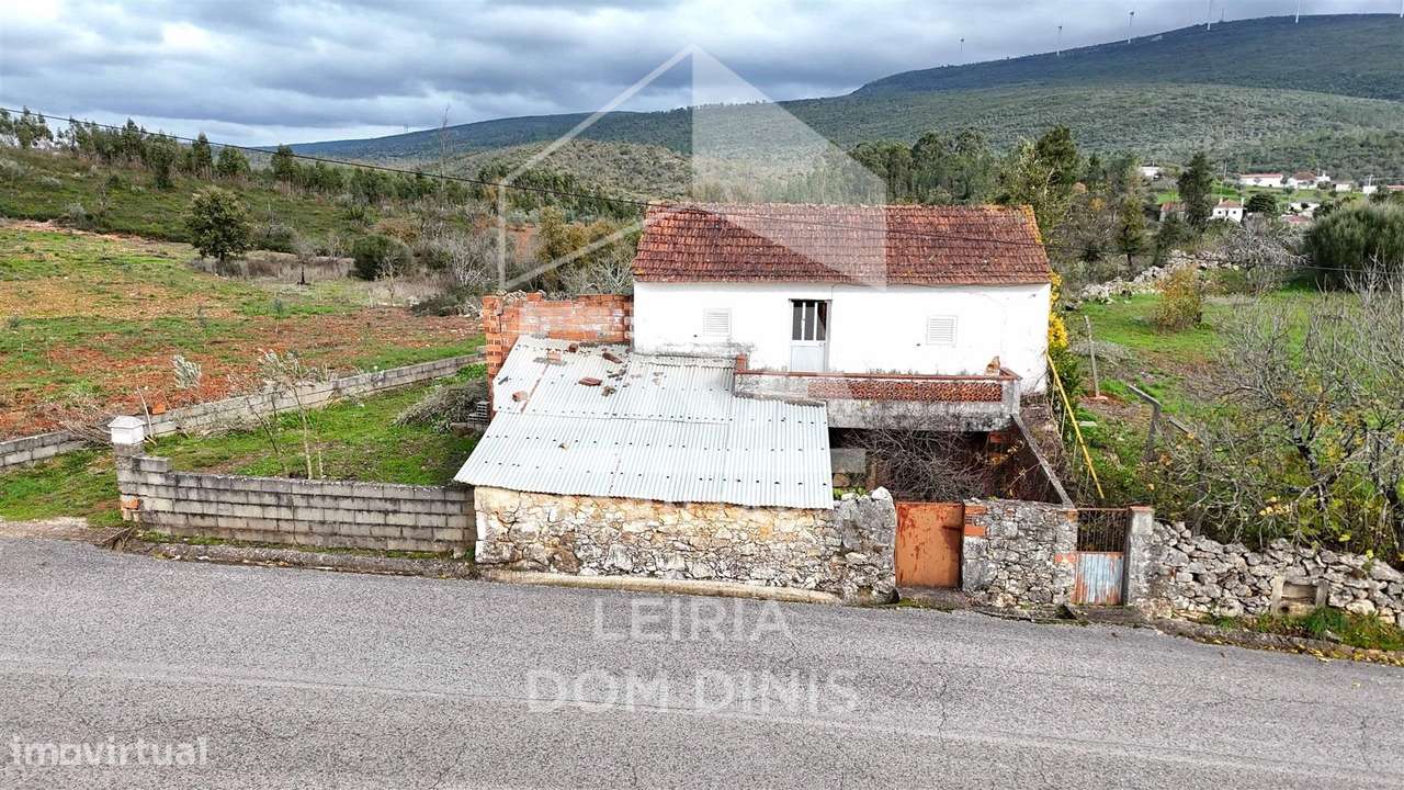 Moradia T4 Isolada em Almoster - Grande imagem: 5/8