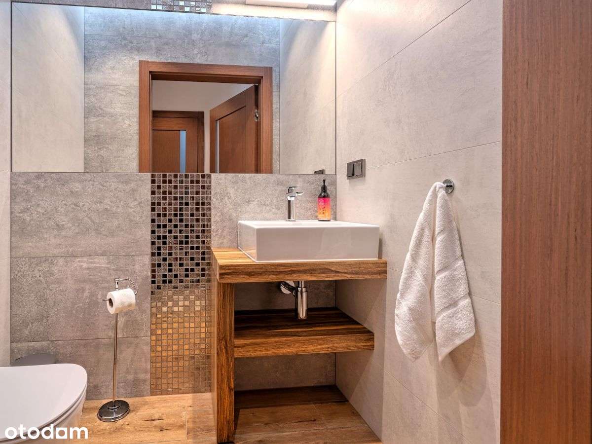 Szafarnia 8 – przestronne mieszkanie przy Marinie-11