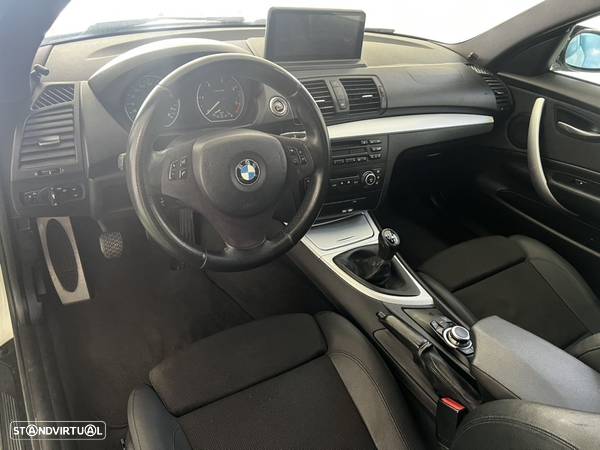 BMW 118 d DPF Edition Sport - 15