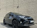 Toyota RAV4 2.5 XLE - 16