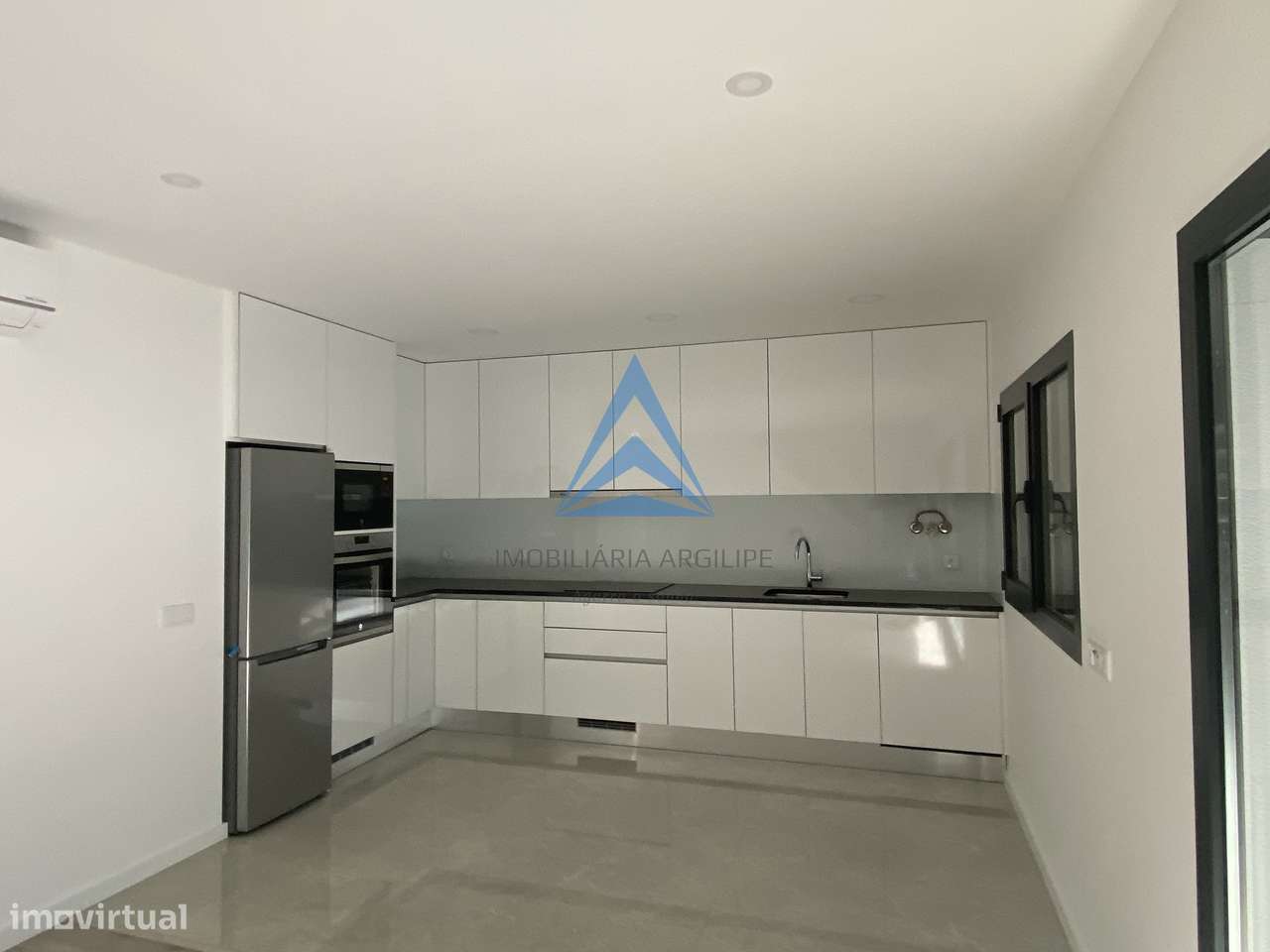 APARTAMENTO T3 - POMBAL - Grande imagem: 4/23