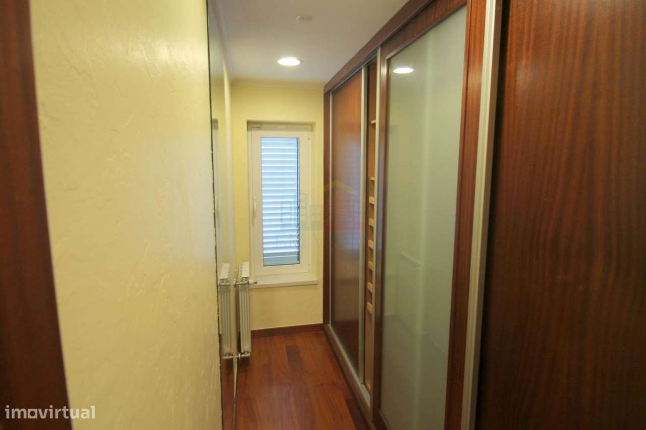 Vivenda de Luxo com Piscina Belas-27