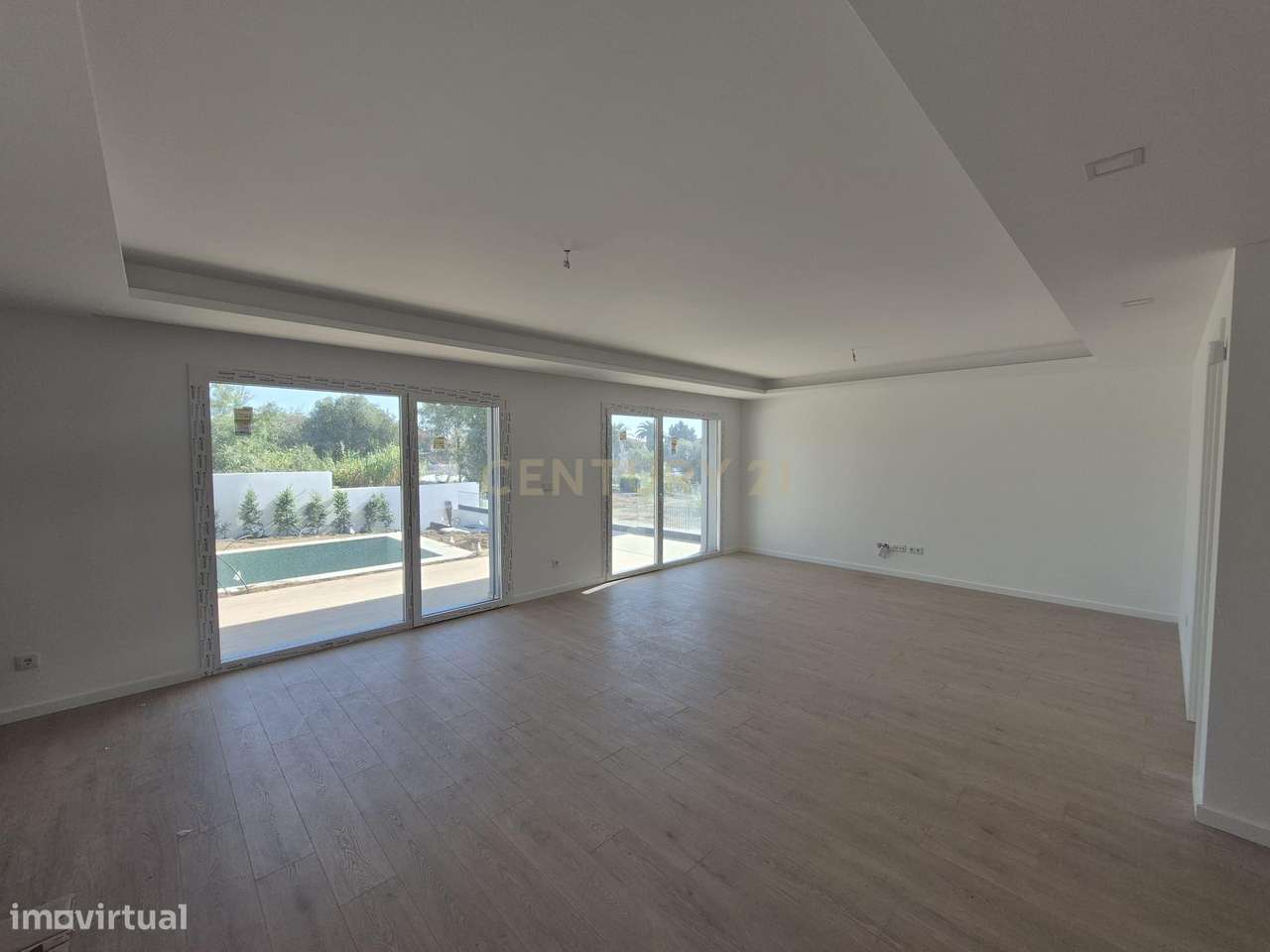 Moradia T4 Exclusiva em Condomínio Privado – Manique - Grande imagem: 2/23