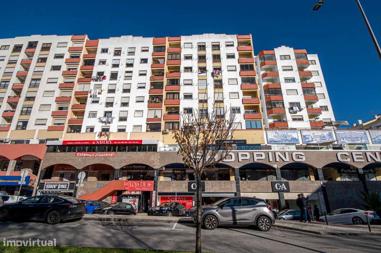 Apartamento T2 Massamá - Grande imagem: 3/23