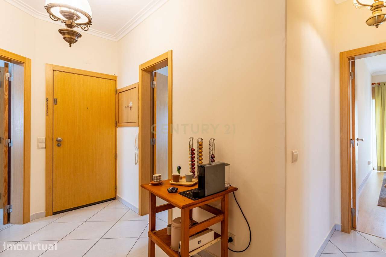 APARTAMENTO T3 NA MOITA C/ VARANDA JUNTO AO PARQUE MUNICIPAL - Grande imagem: 5/26