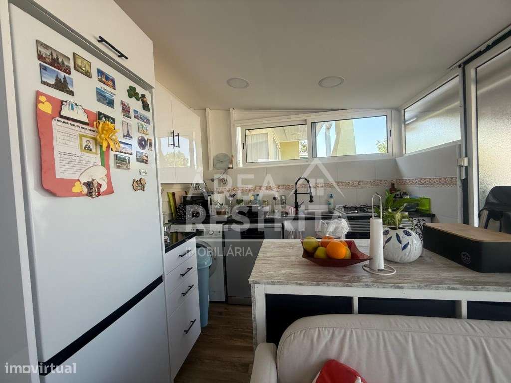 Moradia T2 pré Fabricada em Fernao Ferro no Parque Verde - Grande imagem: 3/26