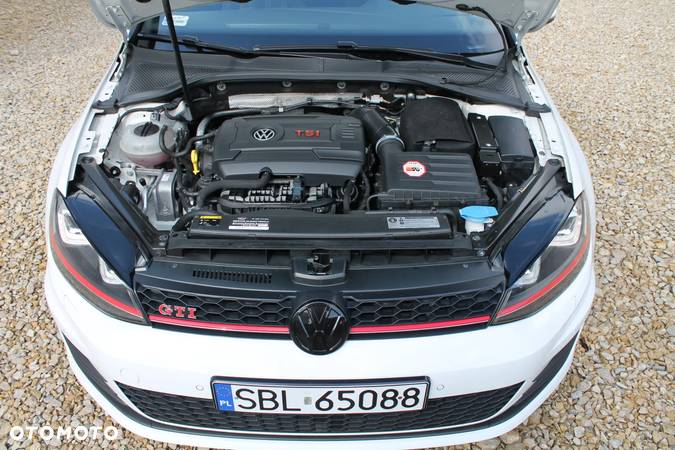 Volkswagen Golf VII 2.0 TSI BMT GTI - 31