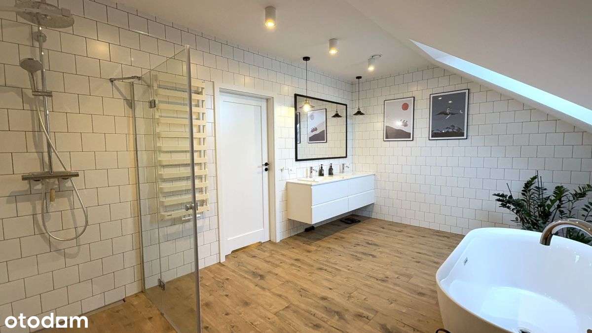 wolnostojący / las / cisza / fotowoltaika / klimat-16