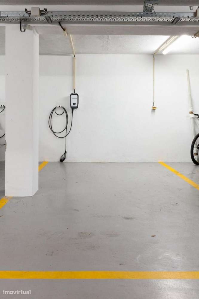 Apartamento com 2 quartos - localizado em Miragaia Porto - Grande imagem: 3/10