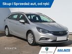 Opel Astra - 2