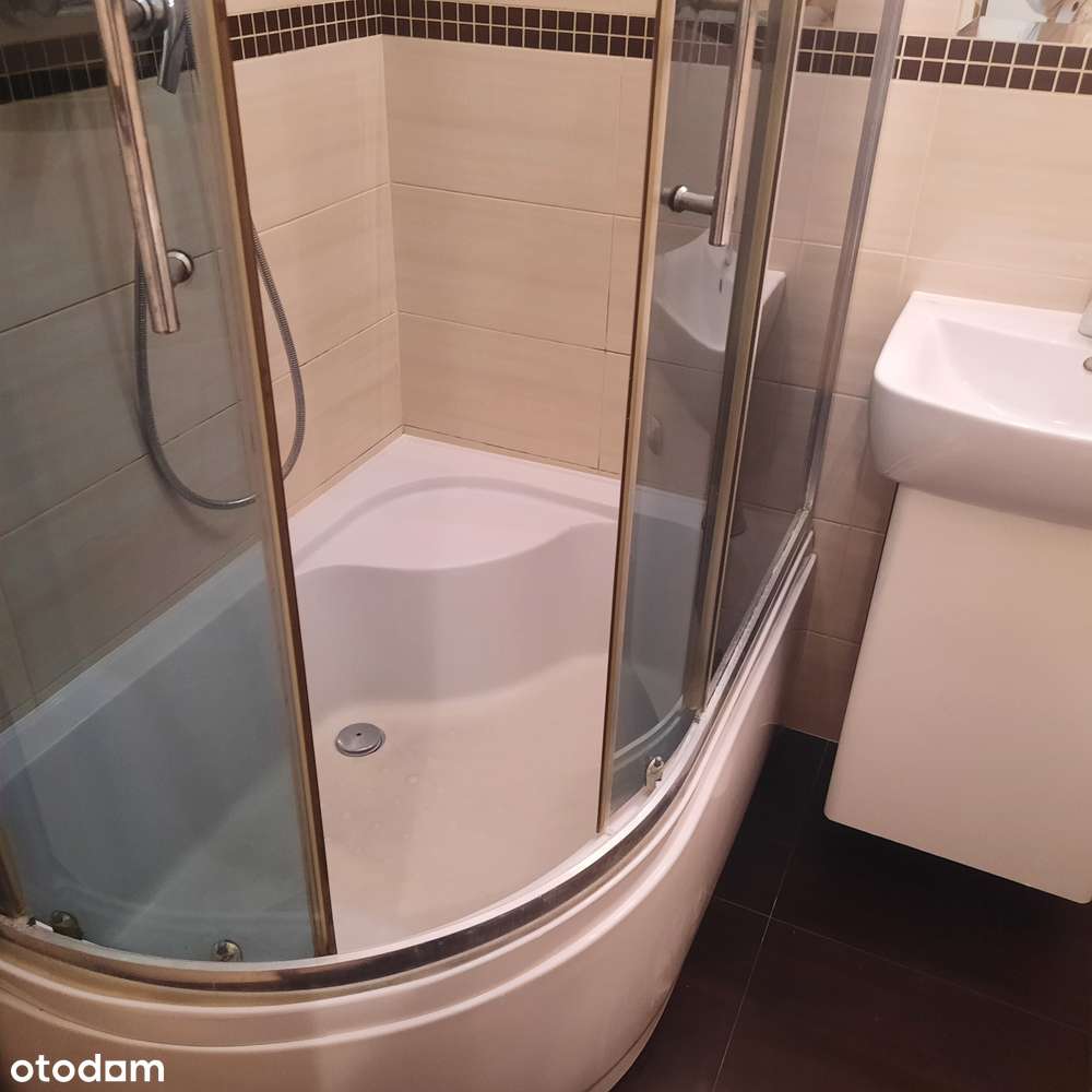 Drzewieckiego, 2-pokoje , pierwsze piętro, z garażem - Pełny obrazek: 4/10