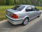 BMW Seria 3 320i - 3