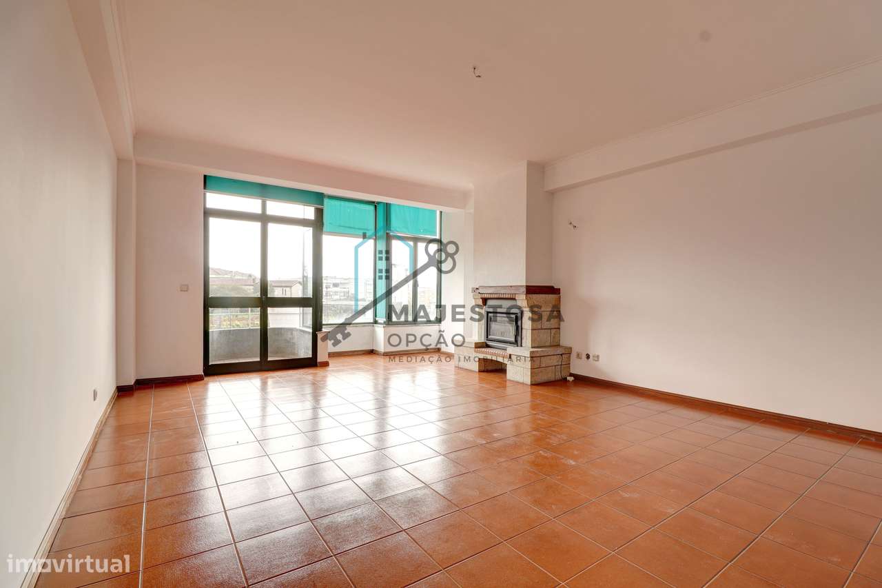 Apartamento T3 no Centro de Vila Verde — Braga-0