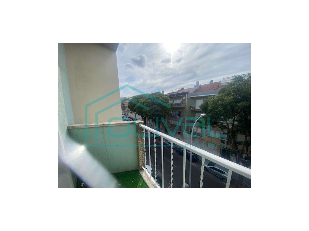 Apartamento t2 à venda na Avenida Padre Bartolomeu de Gusmão-27