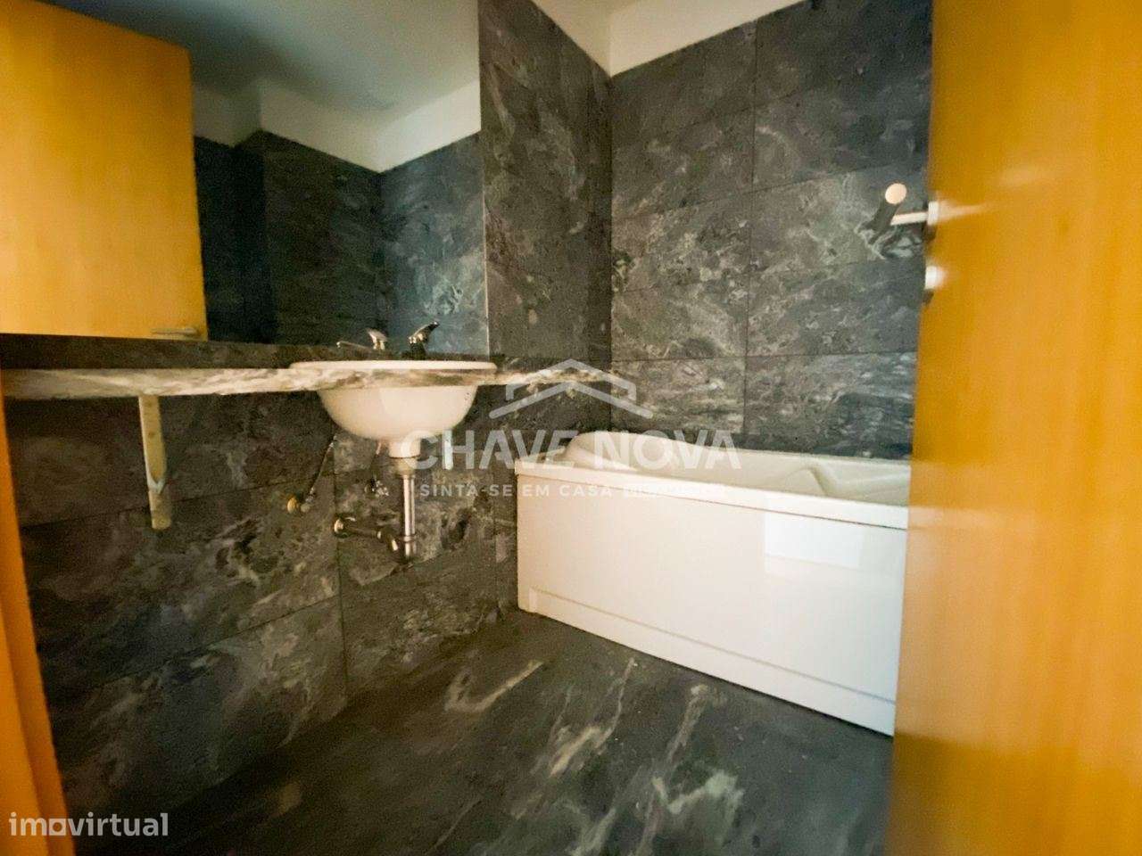 Apartamento T3 para Venda - (5 min Aeroporto) MAI/02366/CO-7