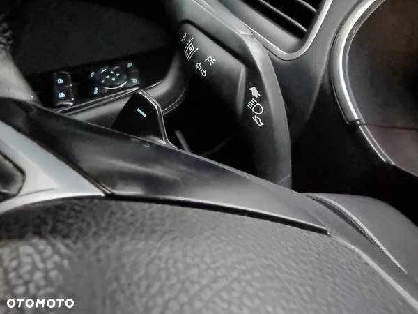 Ford S-Max 2.0 TDCi Titanium PowerShift - 23