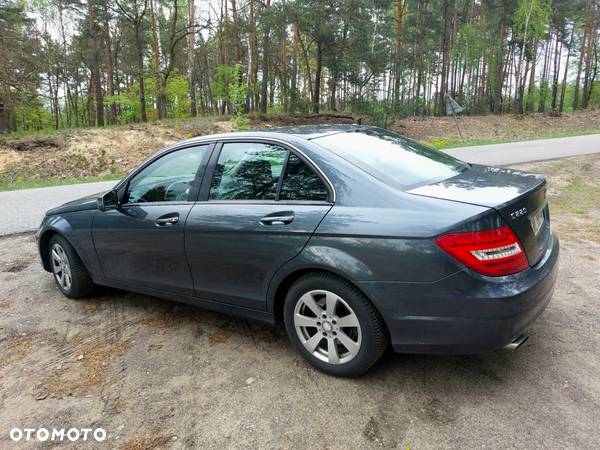 Mercedes-Benz Klasa C 220 (BlueTEC) d 7G-TRONIC - 2