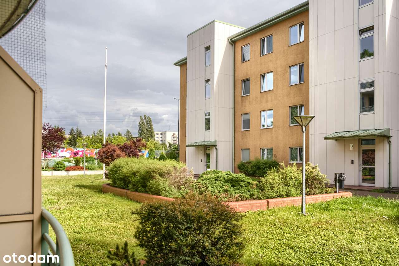 Ciche, wygodne mieszkanie na parterze z balkonem.-13