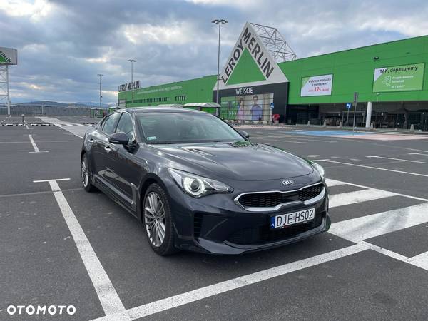 Kia Stinger 2.0 T-GDI L - 1