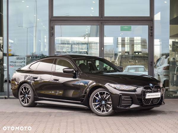 BMW i4 - 3