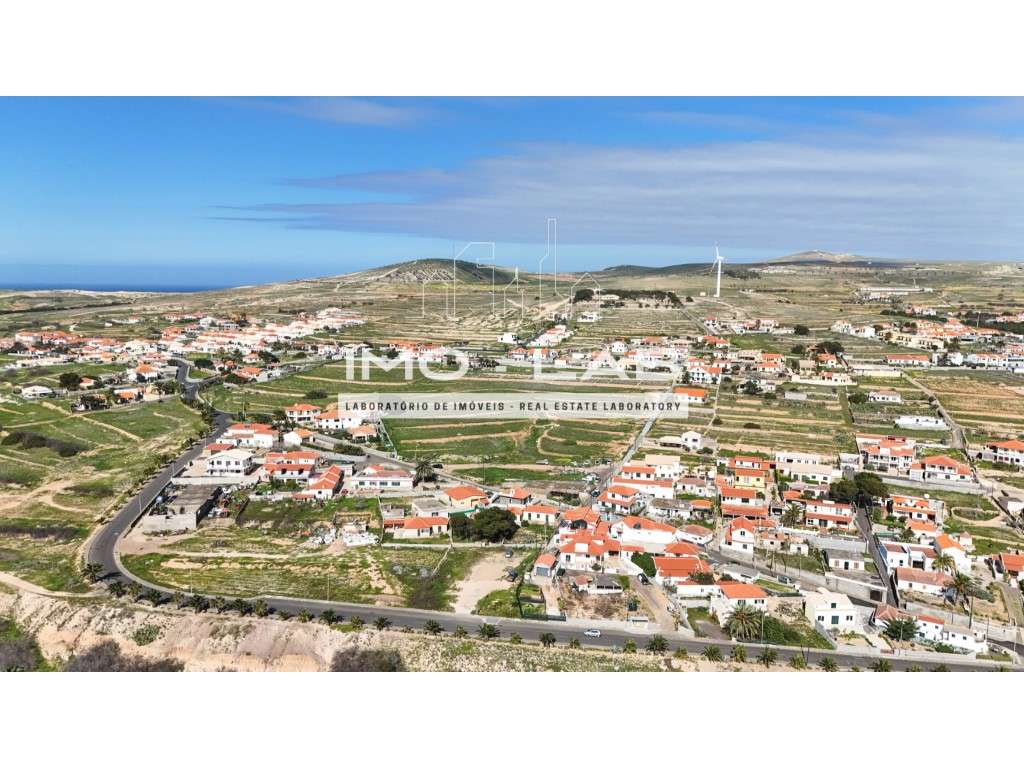 Terreno com 22.040m2 - Porto Santo-24