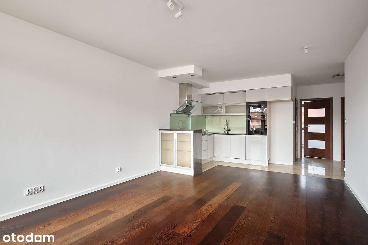 Złota Podkowa – 3 pokoje 69 m², balkon, klimatyzacja, do zamieszkania! - Pełny obrazek: 2/10