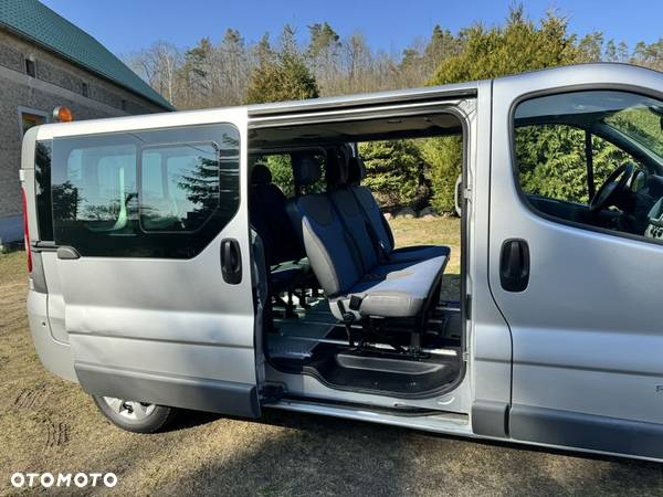 Renault Trafic - 11