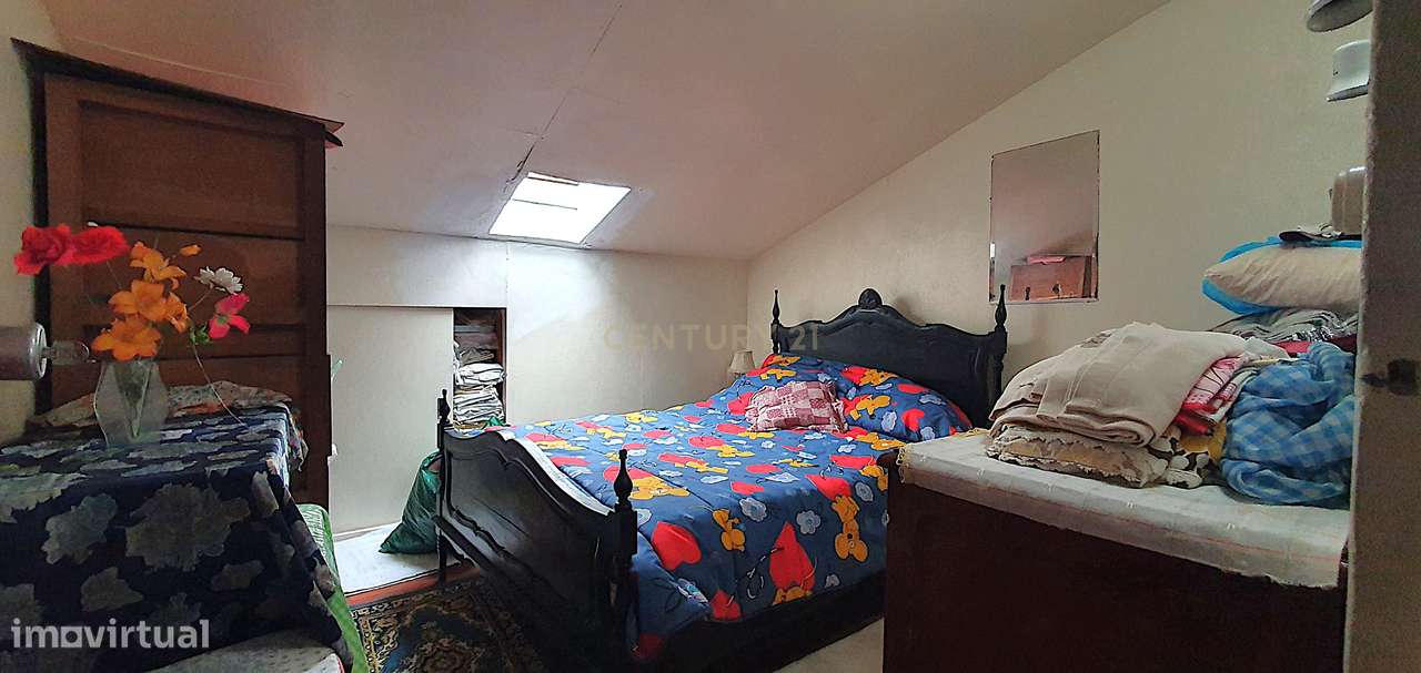 Apartamento T1 I Sótão 152 m2 I Centro da Cidade Coimbra-15