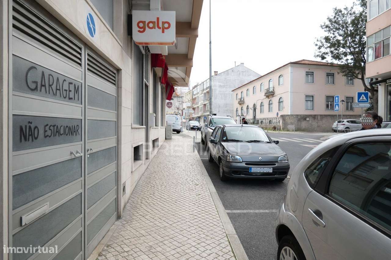 Garagem Espaço Comercial Centro de QUeluz - Grande imagem: 2/19
