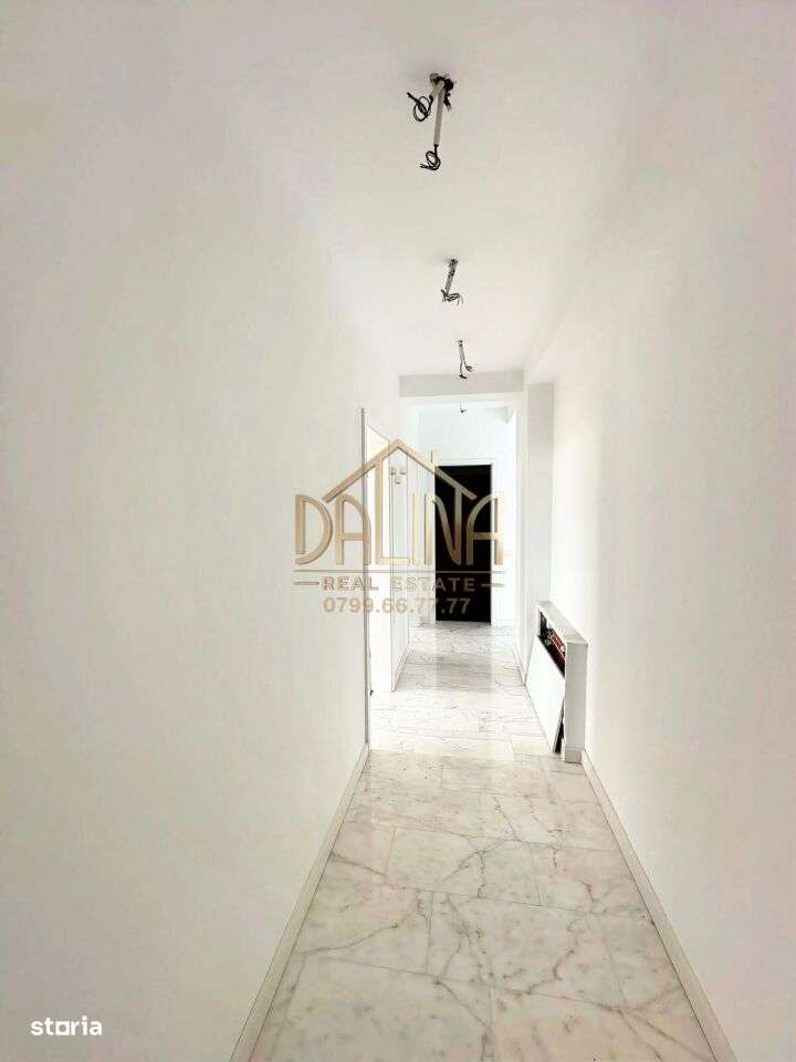 Vanzare Apartament - 4 Camere + TERASA 111mp-11