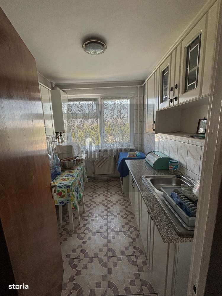 Apartament 3 camere Constantin Brancoveanu /Centrala Proprie