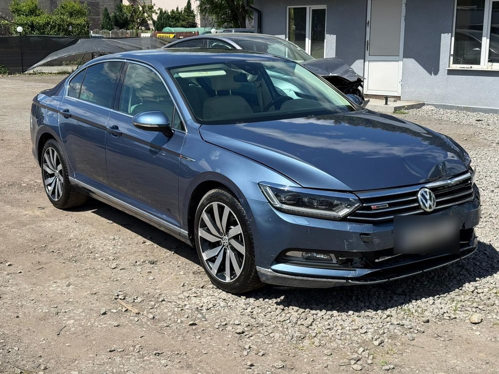 Volkswagen Passat B8 2.0 TDI Bi-Turbo BMT 4Mot Highline DSG 2015