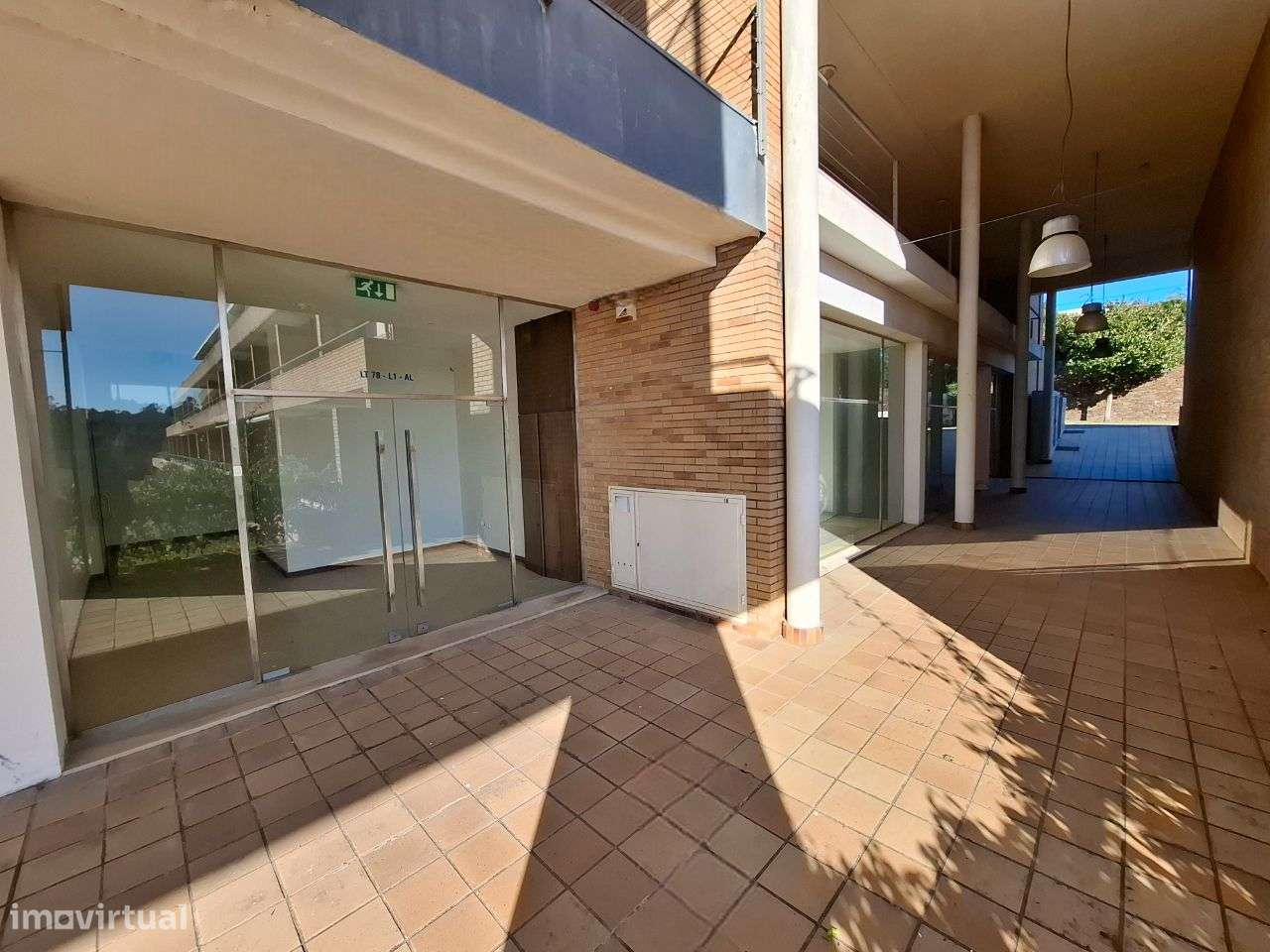 Quinta da Barca - Escritório com 250 m2 - Grande imagem: 3/49