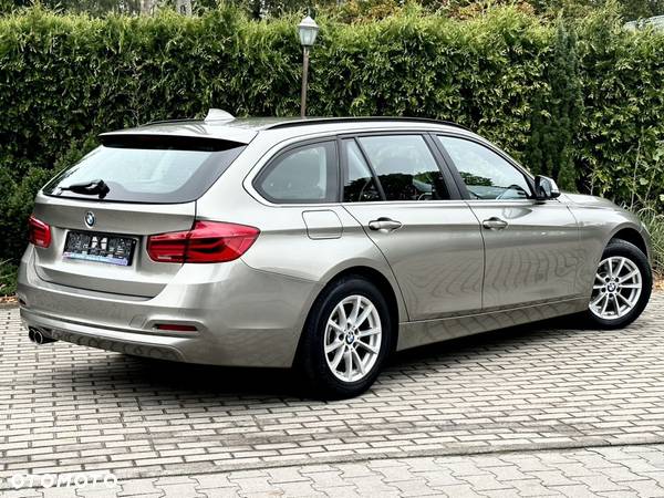 BMW Seria 3 320d Sport Line - 21