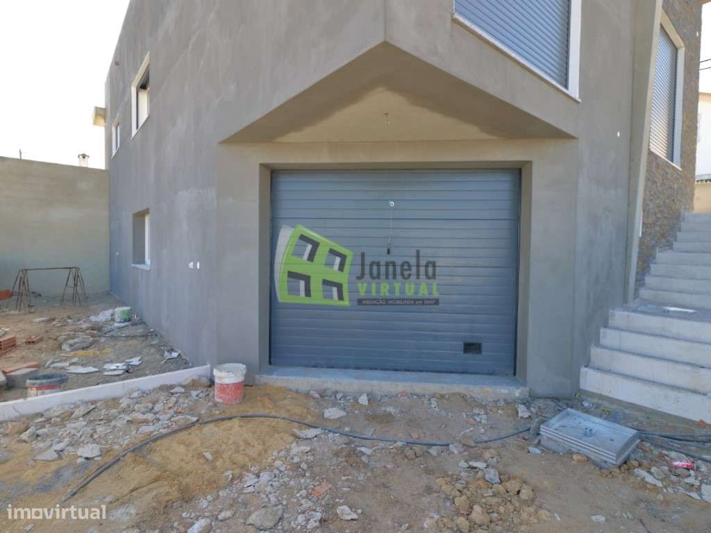 Moradia Isolada T3 Nova - Pinhal do General, Fernão Ferro - Grande imagem: 5/36