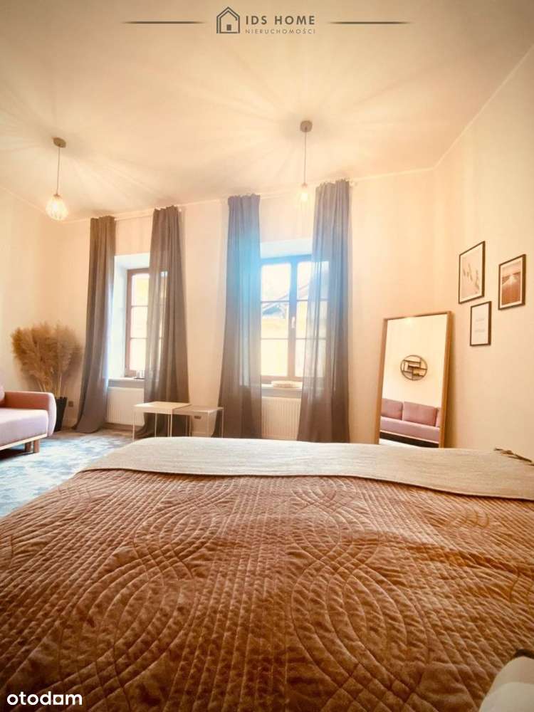 Krótki Najem Kawalerka Krakowskie Przedmieście-5